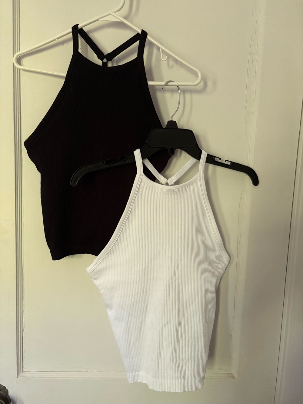 Ribbed High-Neck Tank Top in White and Black-Set